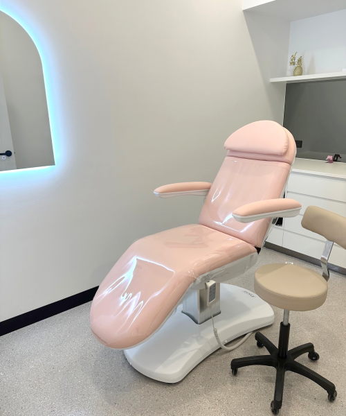 LA Lips® KenmoreEvery room tells a story of care, cleanliness, and quiet confidence - curated interiors, crafted for the best in aesthetic treatments