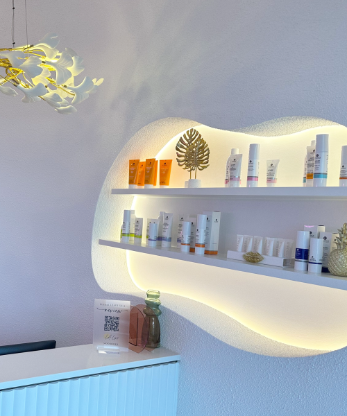 LA Lips® MoorookaA hidden gem in Brisbane’s south - Moorooka, discover a space where luxury meets warmth